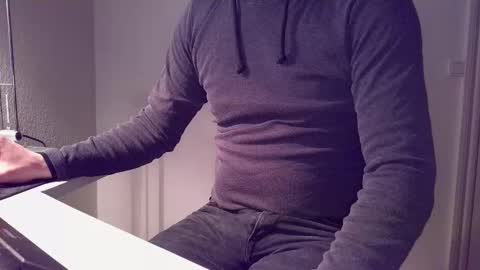 Snapshot of clamshive7 chatting on February 2026 08:19:01 AM clamshive7 online show from February 2026 08:19:01 AM