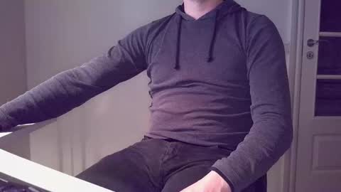 Snapshot of clamshive7 chatting on February 2026 06:46:01 PM clamshive7 online show from February 2026 06:46:01 PM