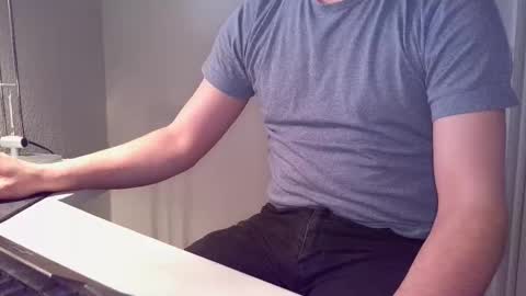 clamshive7 online show from March 2026 01:08:01 PM