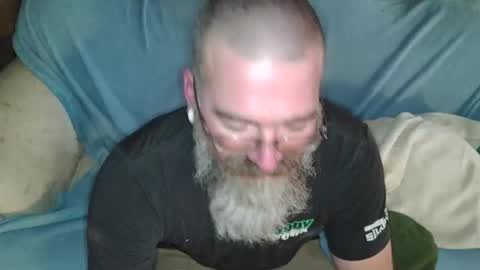 Snapshot of clamsplitter420 chatting on March 2026 07:31:01 PM Clamsplitter420 online show from March 2026 07:31:01 PM