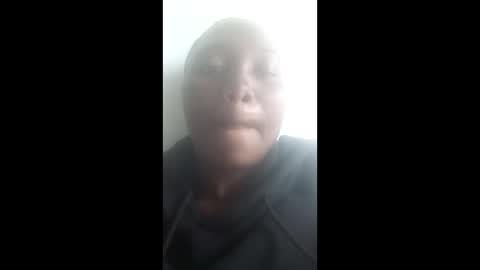 Snapshot of clamsynana chatting on April 2026 09:37:02 AM clamsynana online show from April 2026 09:37:02 AM