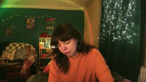 Snapshot of clancyosbourne chatting on February 2026 06:48:01 PM Clancy online show from February 2026 06:48:01 PM