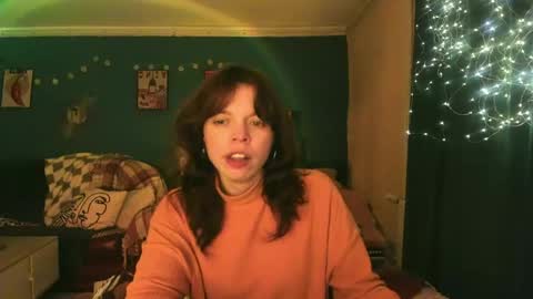 Snapshot of clancyosbourne chatting on April 2026 08:48:02 PM Clancy online show from April 2026 08:48:02 PM