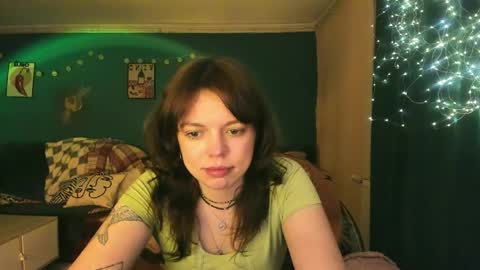Snapshot of clancyosbourne chatting on May 2026 06:23:02 PM Clancy online show from May 2026 06:23:02 PM