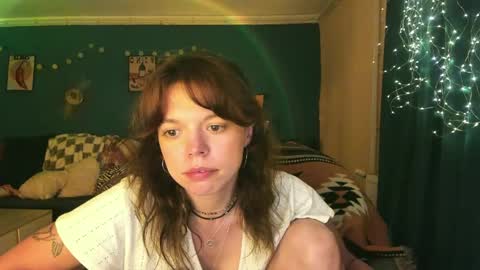 Snapshot of clancyosbourne chatting on May 2026 06:09:01 PM Clancy online show from May 2026 06:09:01 PM