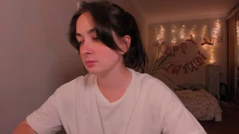 Snapshot of clandes_tina chatting on July 2026 08:14:01 PM clandes_tina online show from July 2026 08:14:01 PM