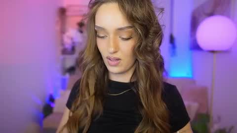 Snapshot of clara_smile chatting on December 2025 07:54:02 PM Clara smile online show from December 2025 07:54:02 PM