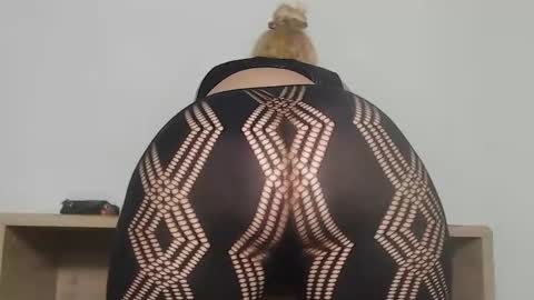 Clara online show from February 2026 09:04:01 PM