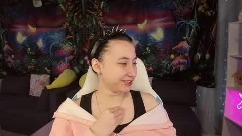 clarabenson online show from April 2026 10:42:02 PM