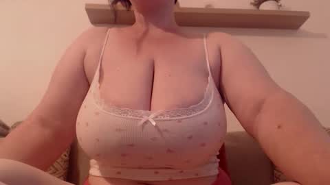 Snapshot of claralollipop chatting on June 2026 05:37:02 PM Clara online show from June 2026 05:37:02 PM