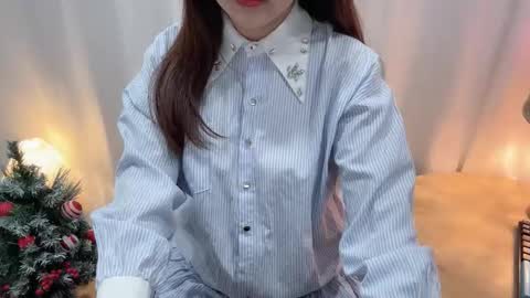 Clari online show from November 2025 01:26:01 AM