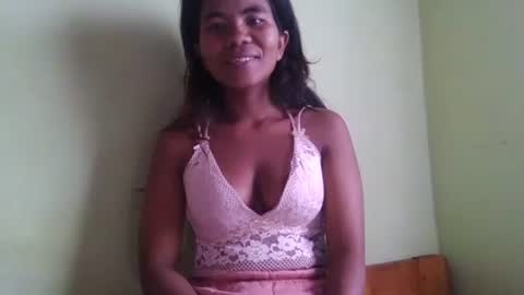 Snapshot of clarissezz chatting on May 2026 06:43:02 AM clarissezz online show from May 2026 06:43:02 AM
