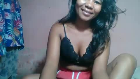 Snapshot of clarissezz chatting on May 2026 11:46:01 PM clarissezz online show from May 2026 11:46:01 PM