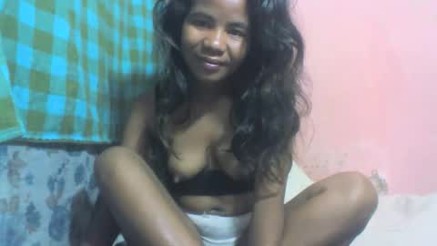Snapshot of clarissezz chatting on May 2026 01:45:02 AM clarissezz online show from May 2026 01:45:02 AM