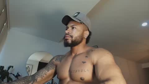 Snapshot of clark_strong chatting on June 2026 01:22:02 PM clark_strong online show from June 2026 01:22:02 PM