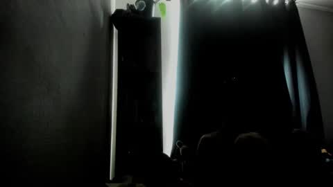 Snapshot of clark_tommy11 chatting on December 2024 04:32:02 PM clark_tommy11 online show from December 2024 04:32:02 PM