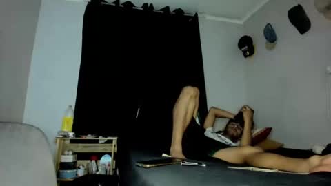 Snapshot of clark_tommy11 chatting on February 2025 09:07:01 AM clark_tommy11 online show from February 2025 09:07:01 AM