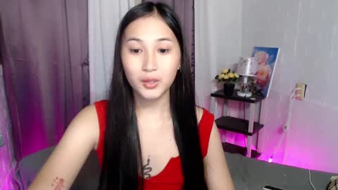 MIKAY OR MIKAH online show from February 2025 02:32:01 PM