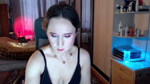 classyinna online show from December 2025 06:17:02 AM