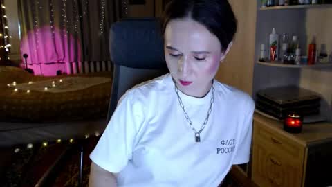 classyinna online show from January 2026 05:27:02 PM