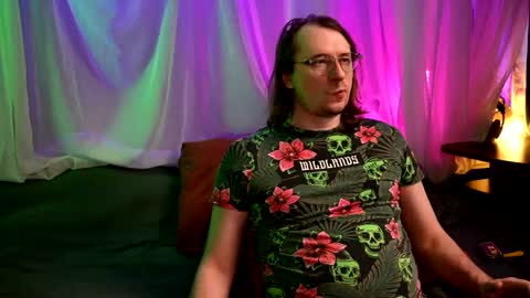 Snapshot of claudia_and_elon chatting on June 2026 06:04:01 AM Claudia Cyberfox and Elon online show from June 2026 06:04:01 AM