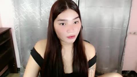 Snapshot of claudia_slut chatting on September 2025 08:30:01 PM Claudia online show from September 2025 08:30:01 PM