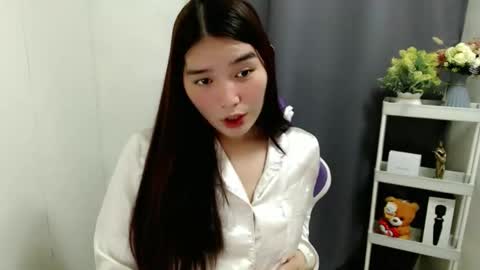 Snapshot of claudia_slut chatting on October 2025 11:11:01 AM Claudia online show from October 2025 11:11:01 AM