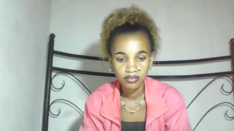 claudianne online show from May 2026 07:19:01 PM
