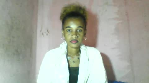 Snapshot of claudiannah chatting on June 2026 11:37:01 AM claudianne online show from June 2026 11:37:01 AM
