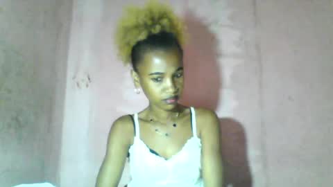 Snapshot of claudiannah chatting on July 2026 06:27:01 AM claudianne online show from July 2026 06:27:01 AM