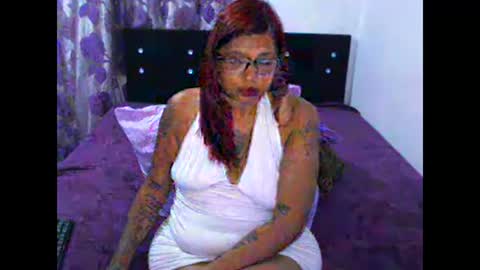 Snapshot of claudine_valencia chatting on May 2026 05:29:01 PM claudine valencia online show from May 2026 05:29:01 PM