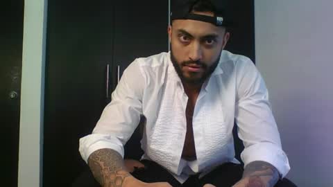 Snapshot of claybrown_ chatting on April 2026 01:41:02 PM Clay online show from April 2026 01:41:02 PM