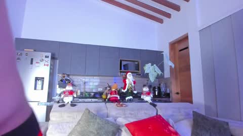 claytonburgues online show from December 2024 11:33:02 PM