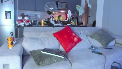 claytonburgues online show from December 2024 08:43:02 AM