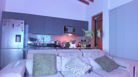 claytonburgues online show from February 2025 05:07:02 AM