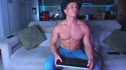 claytonburgues online show from February 2026 04:39:02 AM