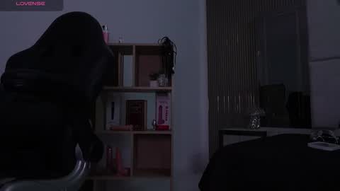 Snapshot of cleeoadams_ chatting on February 2026 05:13:02 AM Cleo Adams online show from February 2026 05:13:02 AM