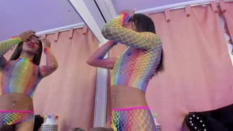 Snapshot of cleo_escobar chatting on May 2026 01:37:02 PM Cleo online show from May 2026 01:37:02 PM