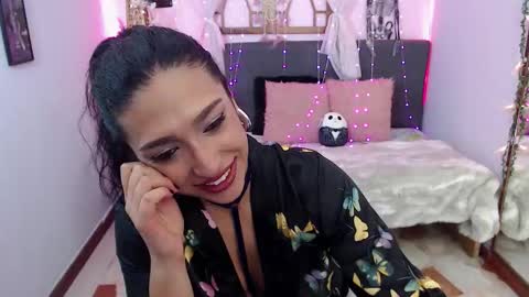 Cleo  online show from October 2025 12:08:02 AM