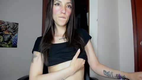  Nicol  online show from December 2024 04:55:01 AM