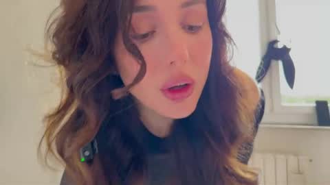 Snapshot of cleopatra_sinns chatting on May 2026 09:25:02 AM cleopatra_sinns online show from May 2026 09:25:02 AM