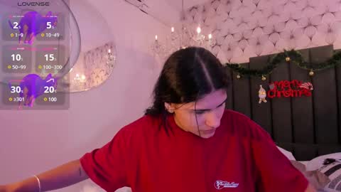 Cleopatra online show from December 2024 07:32:02 PM