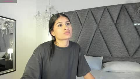 Cleopatra online show from April 2026 08:06:01 PM