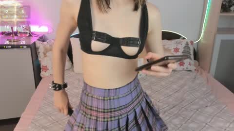 Cleo online show from January 2025 09:00:01 AM