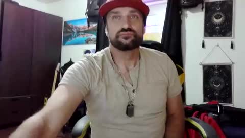 chad online show from November 2025 09:32:01 PM