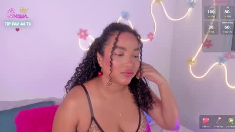 Snapshot of cloe_25 chatting on June 2026 02:38:01 AM cloe_25 online show from June 2026 02:38:01 AM