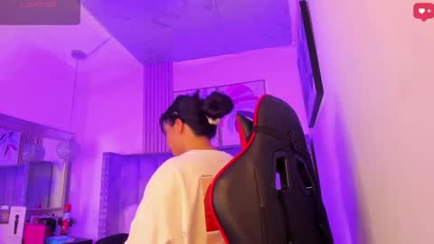 Cloe x Billy online show from May 2026 12:13:02 PM