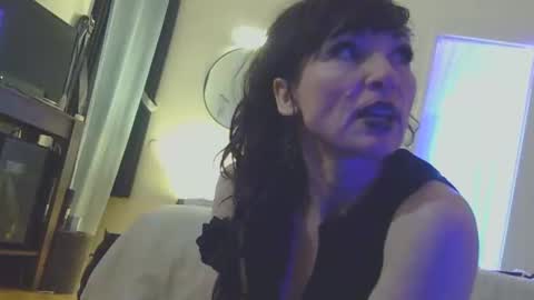 Snapshot of cloudy2025 chatting on April 2026 01:51:01 AM cloudy2025 online show from April 2026 01:51:01 AM