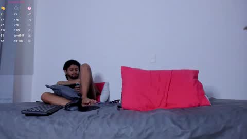 CRISTIAN online show from February 2025 12:57:02 AM