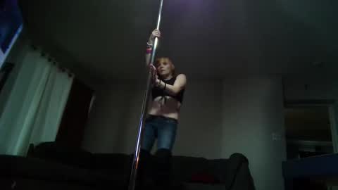 Snapshot of cloudybffs chatting on November 2025 01:25:02 PM Me and Her online show from November 2025 01:25:02 PM